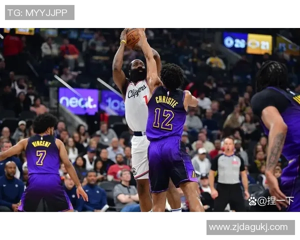 2021年1月11日快船与公牛精彩对决回顾及赛后分析